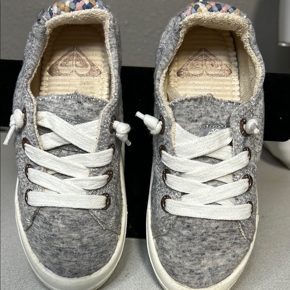 Roxy Other - ROXI Gray and White Casual Sneakers